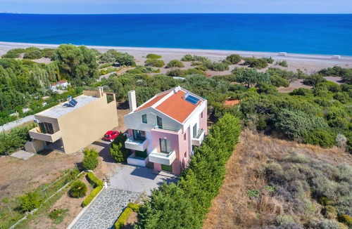 Gennadi Villa | beachfront villa in Gennadi on secluded beach