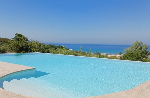Agios Stefanos Avliotes Villa | Beautiful 3 bedroom villa with pool & sea view, Agios Stefanos NW Corf
