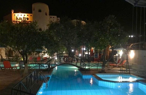Myrtos Apartment | Beautiful apartment for 2 guests with hot tub, A/C, pool, WIFI, TV, terrace and parking