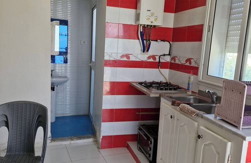 El Ouardia Apartment | Beautiful apartment in Tunis, 2 bedrooms, balcony, kitchen, bathroom, in a quiet neighborhood.