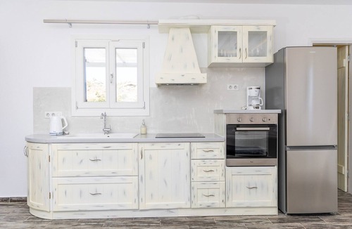 Plaka Villa | Beautiful Naxos Villa | 4 Bedrooms | Silver Villa | Wonderful Mountain View &.