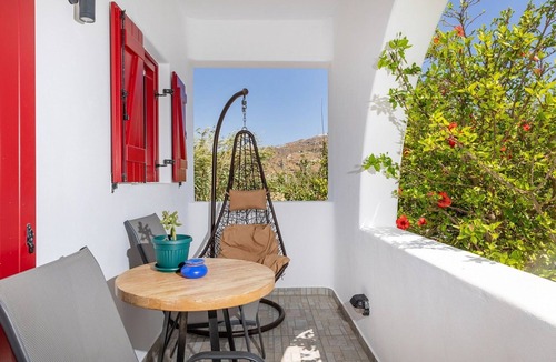 Plaka Villa | Beautiful Naxos Villa | 4 Bedrooms | Silver Villa | Wonderful Mountain View &.