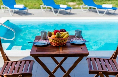 Fanes Villa | Beautiful private villa with A/C, private pool, WIFI, TV, balcony, panoramic view and parking