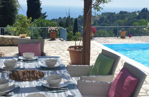 Parelia Villa | Beautiful see view villa with infinity pool
