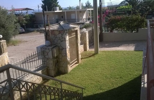 Kineta Villa | BEAUTIFUL VILLA APPARTMENT FIRST FLOOR LOCATED IN KINETTA