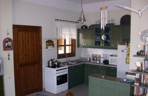 Toroni Villa | beautifull house excellent view nearby the sea away from mass tourism