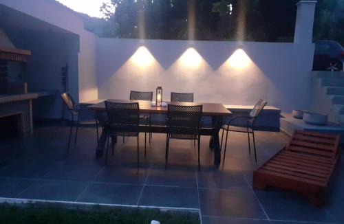 Gefira Mpania House | BELLE VUE
