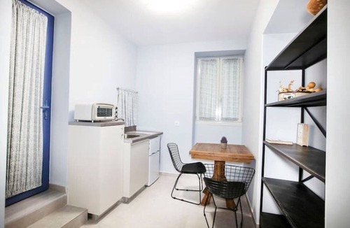 Pangrati Apartment | Bentzi.boutique Apartment , Superior Suite
