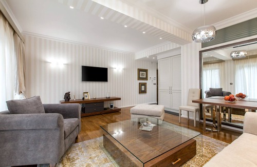 Athens City Centre Apartment | Beverly Suite I in Plaka by JJ Hospitality-