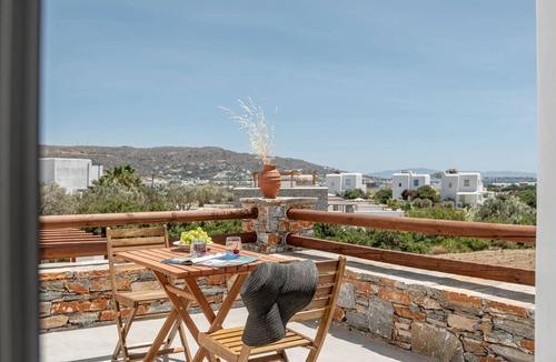Plaka Villa | BH581 - C - Villa Naxos
