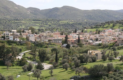 Sivas Apartment | Big 2 bedroom apartment in the heart of Sivas Village, Crete.