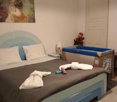 Galatsi Apartment | Big Oasis near the center of Athens