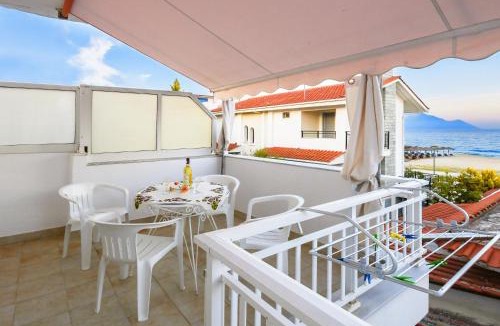 Sarti Apartment | Billy's House