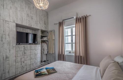 Adamas Villa | Ble Oneiro villa CRYSTAL