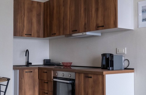 Kavala House | blue crystal view