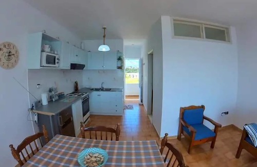 Haraki Apartment | Blue House Beach Apartment - Sleeps 4 & Balcony