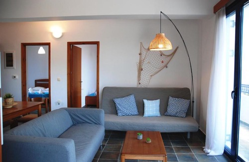 Lardos Apartment | Blue House Lardos