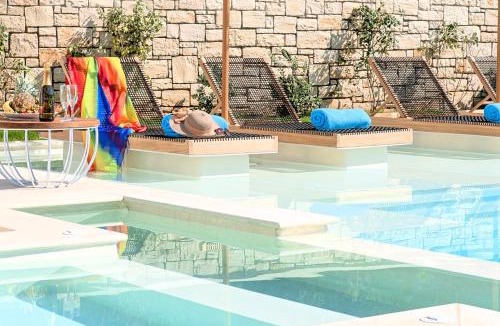 Kavallos Villa | Blue Lake Villa Heated Pool