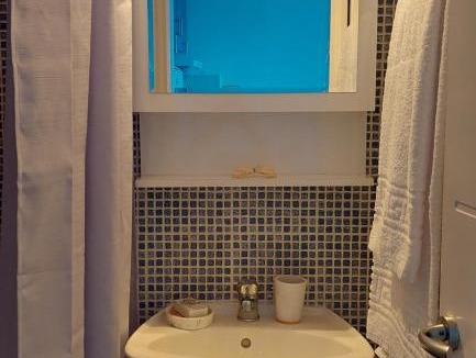 Pella Region Apartment | BLUE ROOM
