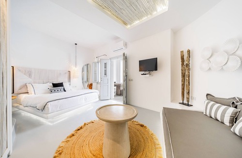 Folegandros Hotel | Blue Sand Boutique Hotel & Suites