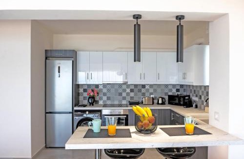 Benitses Apartment | Blue Sea Benitses - Beachfront Apartment