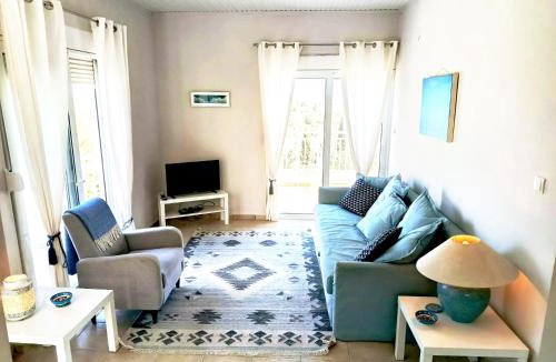 Kalithies Apartment | Bougainvillea Retreat above Faliraki
