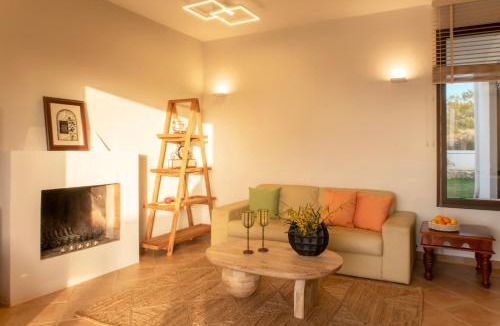 Chorafakia Villa | Boutique Villa Retreat Amalia with heated pool