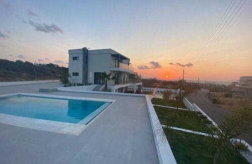 Skotino Villa | Brand new luxury villa close to Hersonissos