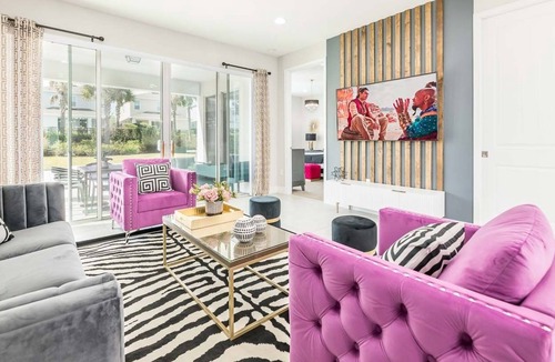 Bay Lake Villa | BRAND NEW MAY 2022/Foosball/Pool/Free shuttle Disney/Pool&Spa/Home Theatre/Games