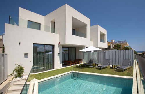 Kato Galatas Villa | Brand New S&K VILLAS - VILLA S , 150M From Kalamaki Beach & 5.5 Km from Chania