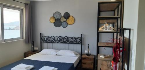 Haraki Apartment | Budget Studio 1 - Sea view - Renovated February 2021