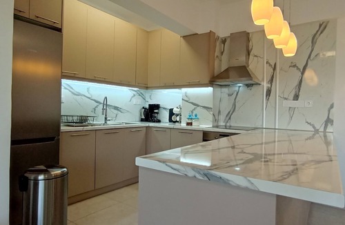 Loutraki-Agioi Theodoroi Apartment | By the Sea Apartment