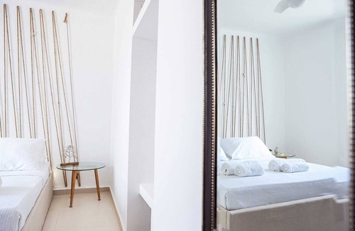 Little Venice Hotel | By Whitelist Mykonos
