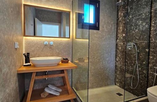 Vivlos Apartment | Byblos Cycladic House