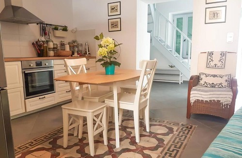Rhodes House | Calass House (Niochori/center RODOS town)