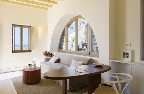 Ano Mera Hotel | Camarades Mykonos