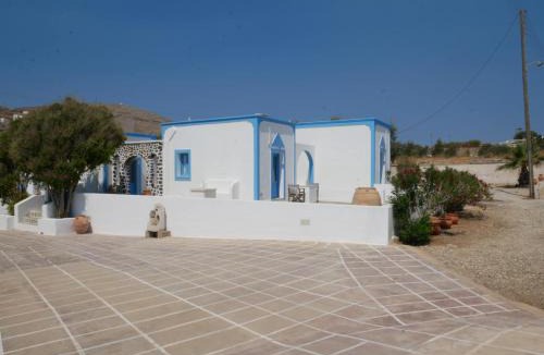 Chora Folegandros House | Camares Studios
