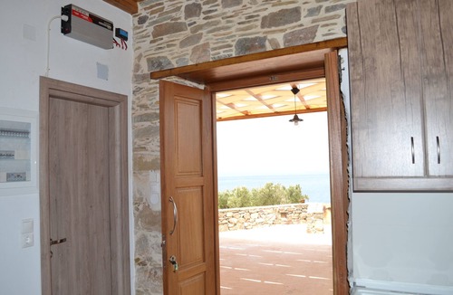 Livadia House | Captain Nikolas stone house