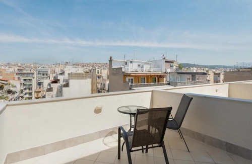 Thessaloniki City Centre Apartment | Caravanserai Studio 5