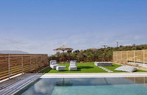 Kounelion Villa | Carob Villa II, an Eco-Friendly Hideaway