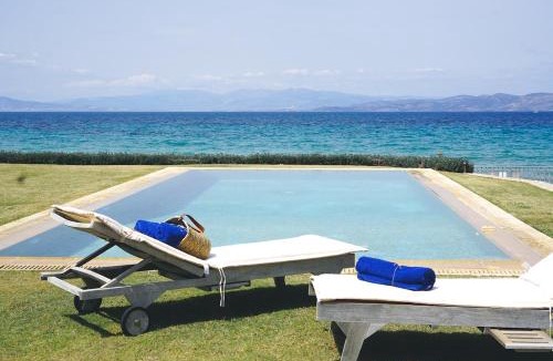Aegina Villa | Carpos Villa