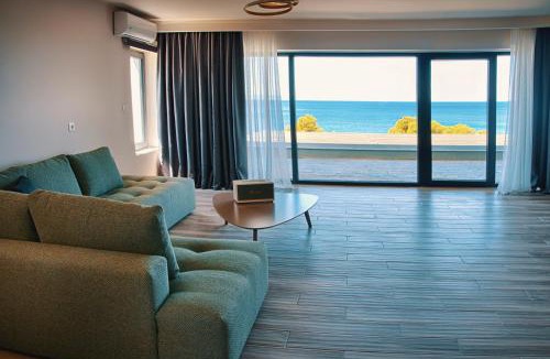 Elia Nikitis Hotel | Casa Bloo Adults Only