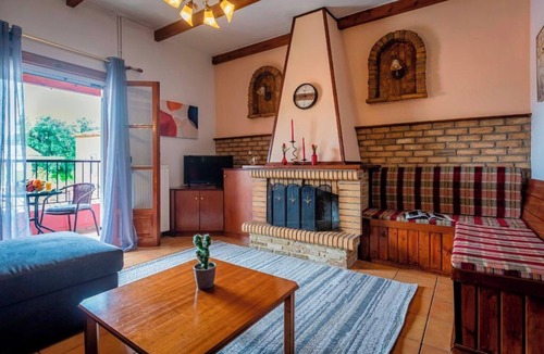 Sinarades Apartment | Casa Corfina - a charming 92 m² first-floor village house