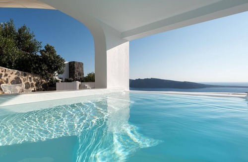 Oia House | Casa Daphne - My Rental Homes