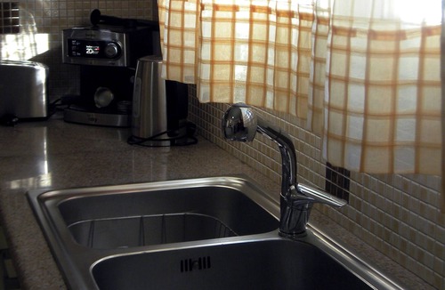 Glinado Apartment | Casa Karavola-home Holidays, Galanado Village