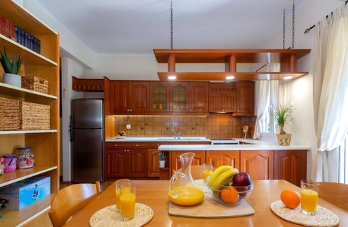 Corfu Town Apartment | Casa Loula - spacious and stylish apartment with an elevator, located near Corfu city
