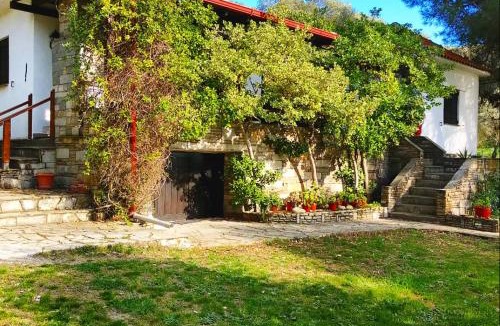 Aristotelis House | Casa Natura