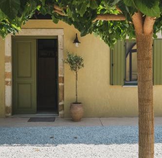 Kontomari House | Casa Olea - A Venetian era Home with Courtyard