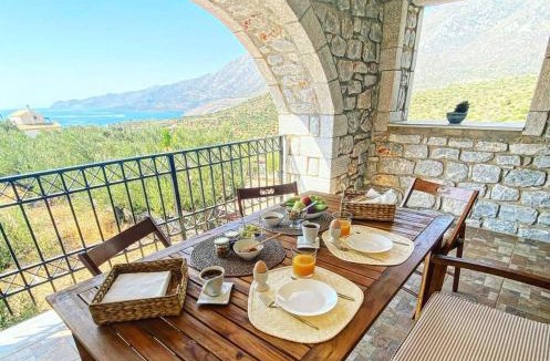 East Mani House | Casa SanGiorgio Stone Villas with Sea View