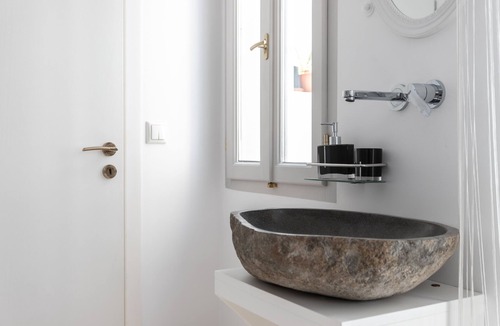 Little Venice House | Casta Diva Maisonette Panoramic View by i-Diva